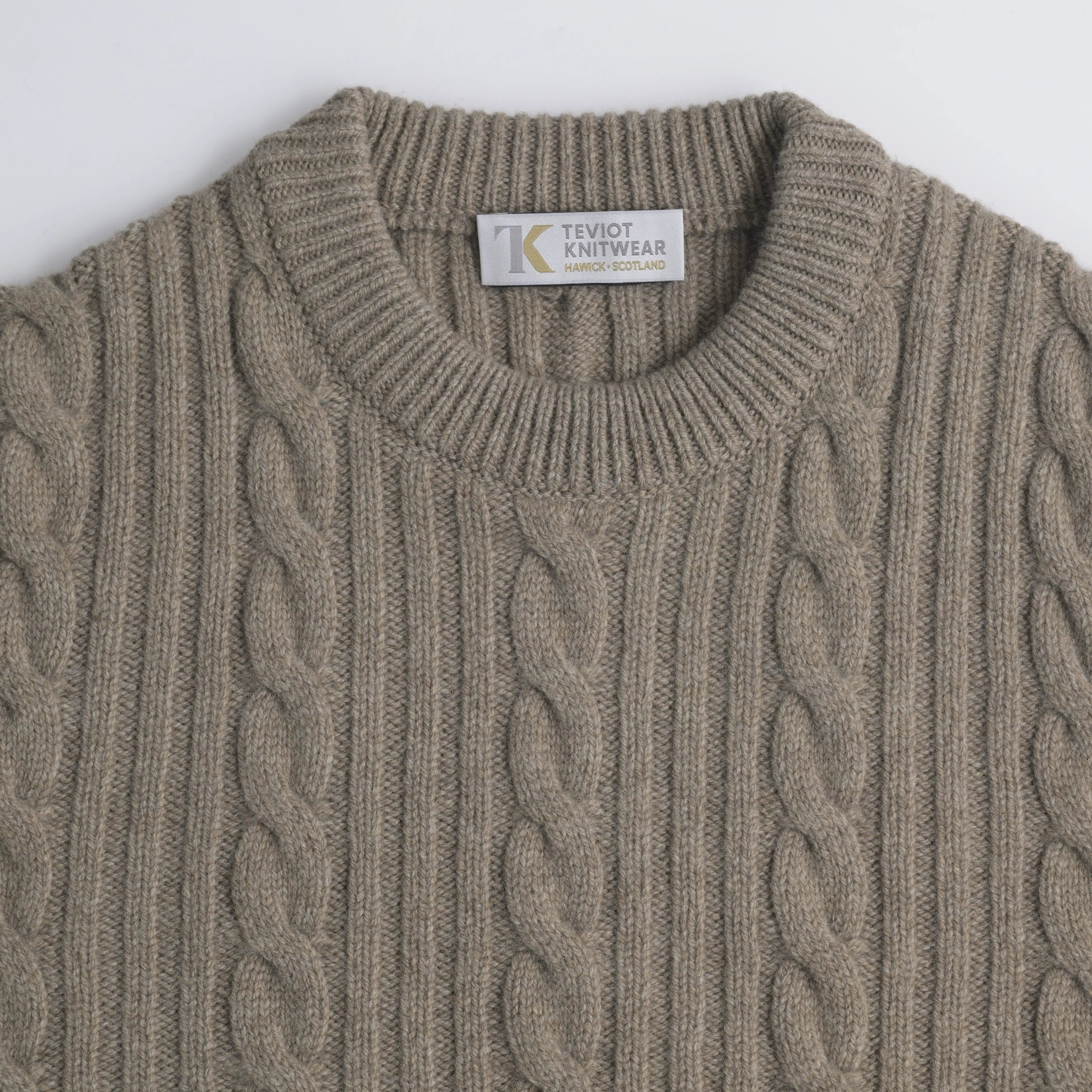 Women’s Classic Cable Jumper