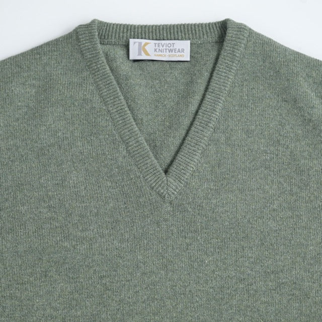 Men’s V-neck Jumper
