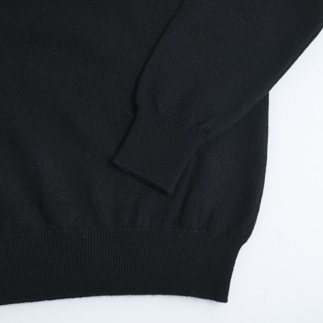 Men’s V-neck Jumper