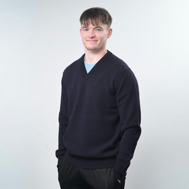 Men’s V-neck Jumper