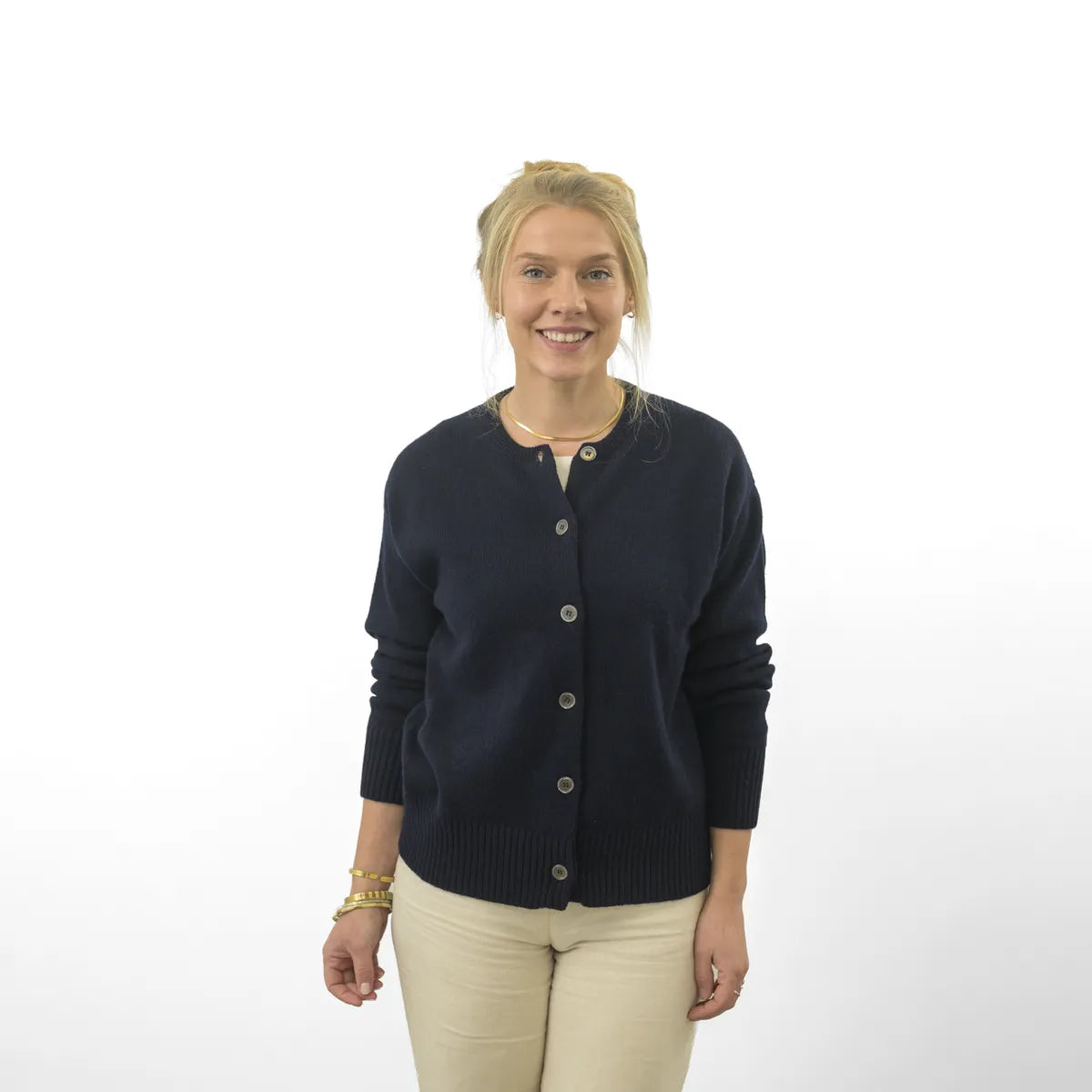 Women’s Cardigan in navy, superfine lambswool