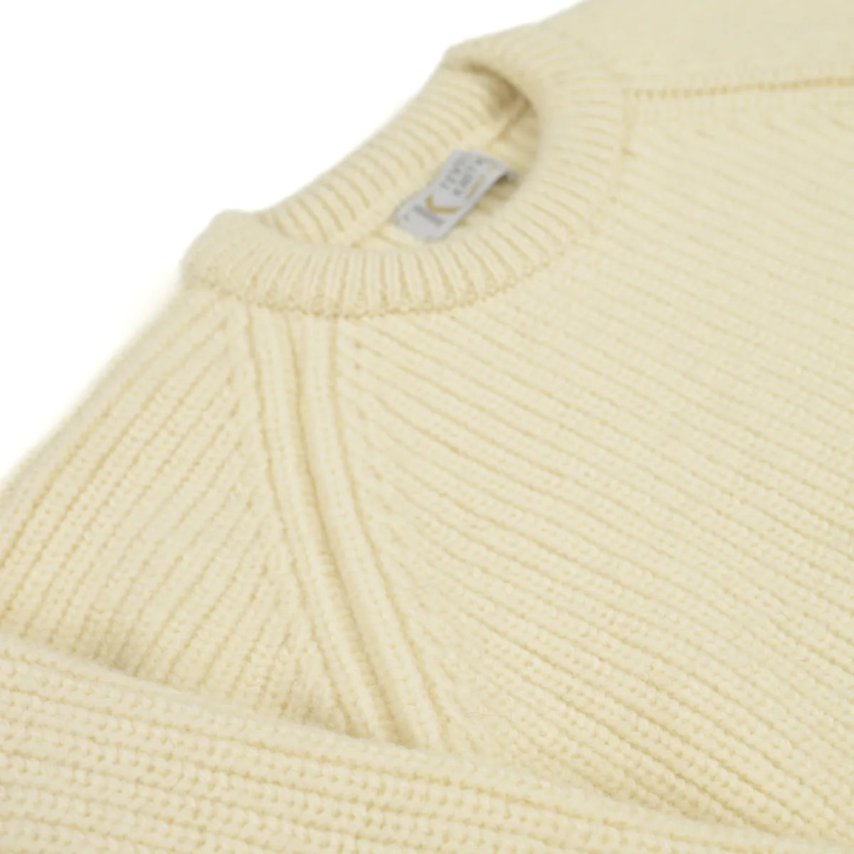 Men’s Fisherman Rib Crew Neck Jumper Ecru, shoulder and neck detail