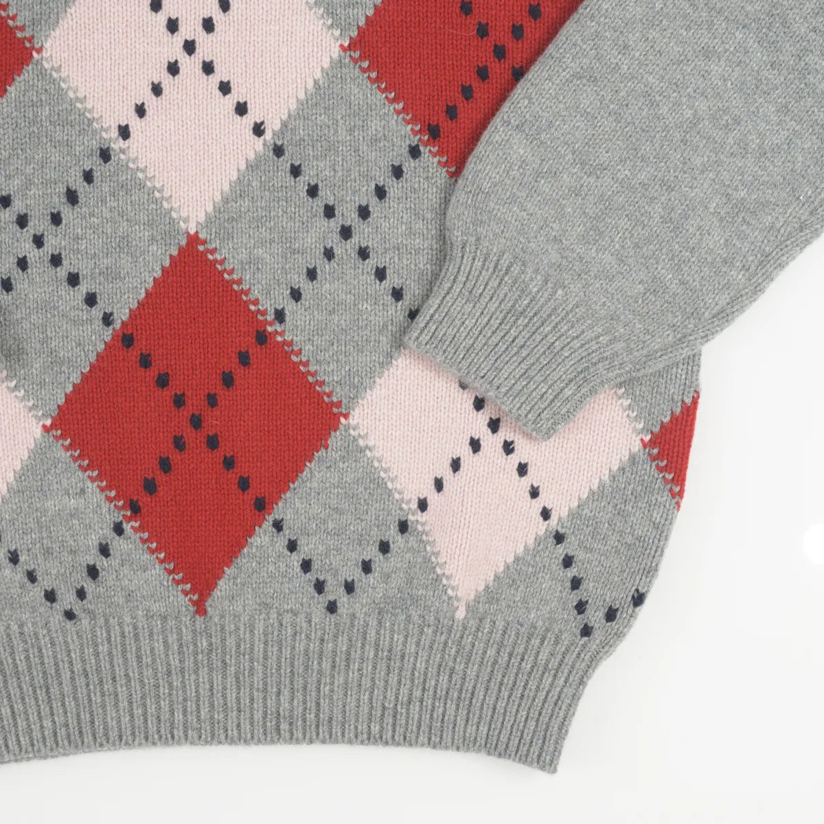 Hem detail Women’s Chunky Argyle Jumper, colour Flannel Grey with Nymph Pink